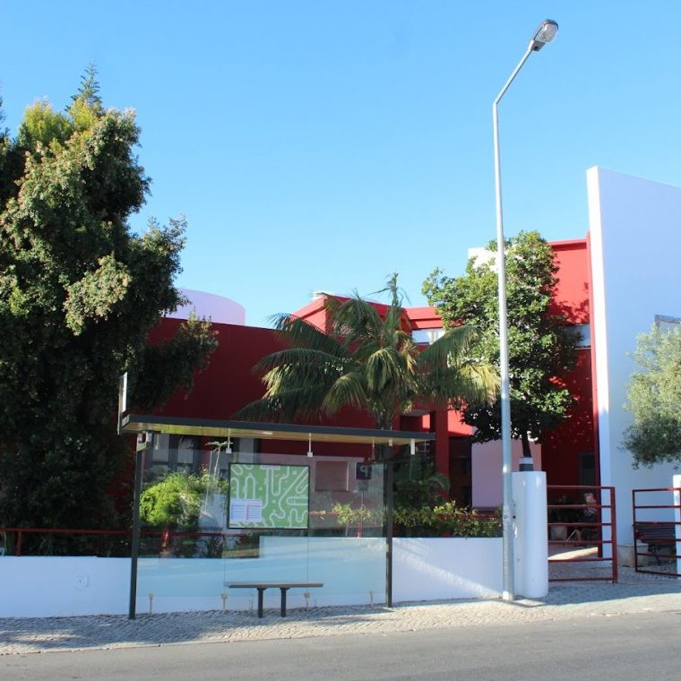 REQUALIFICAÇÃO DO EDIFÍCIO SEDE E CENTRO DE DIA